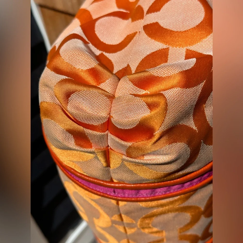 Coach Poppy OP Art Signature Jacquard Leather Orange/pink Tote Shoulder Bag - Picture 6 of 16